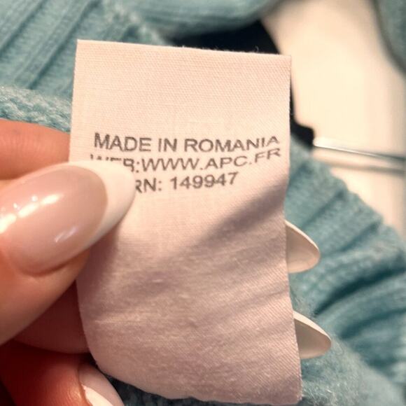 A.P.C. Turquoise Stirling 100% Wool Crewneck Sweater Sz XS MSrP $220 - Picture 9 of 11